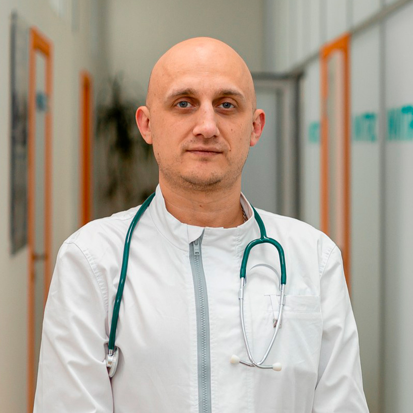 Лазаренко Иван